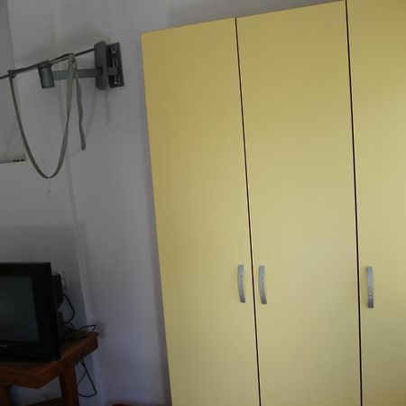 Apartments Popovic Petrovac Екстер'єр фото