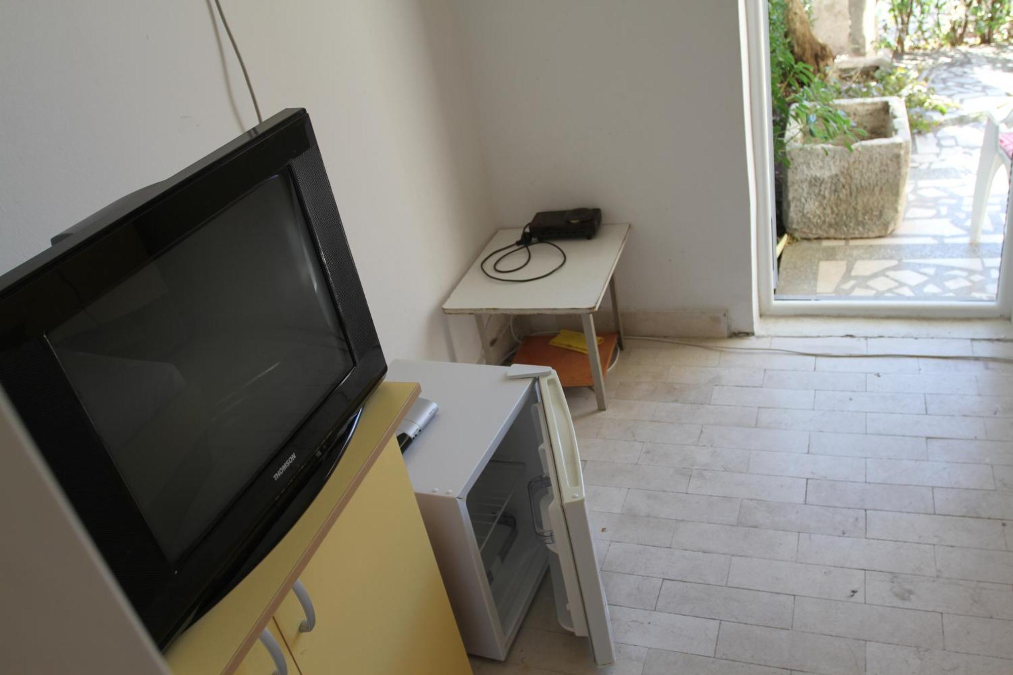 Apartments Popovic Petrovac Екстер'єр фото