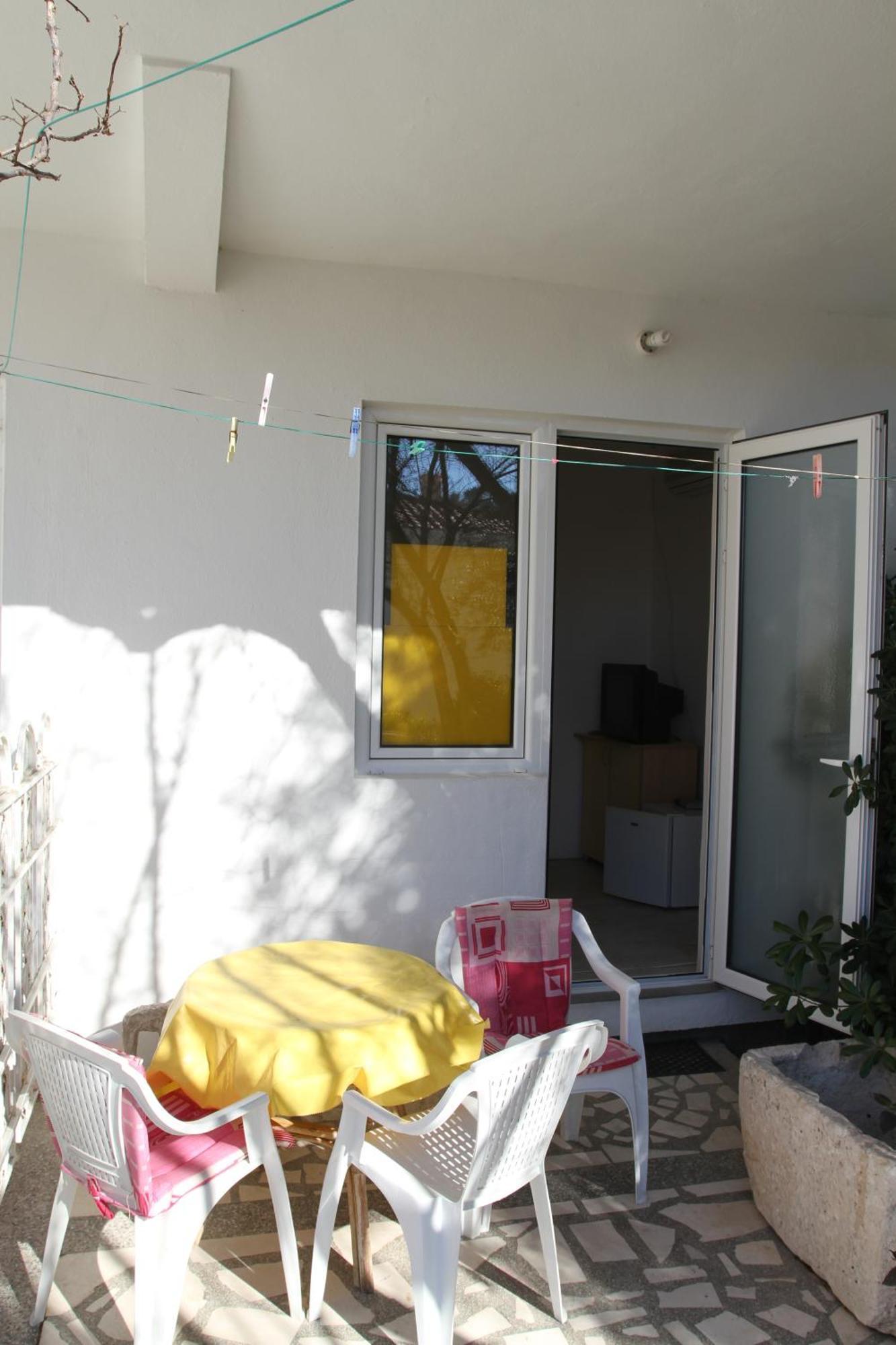 Apartments Popovic Petrovac Екстер'єр фото