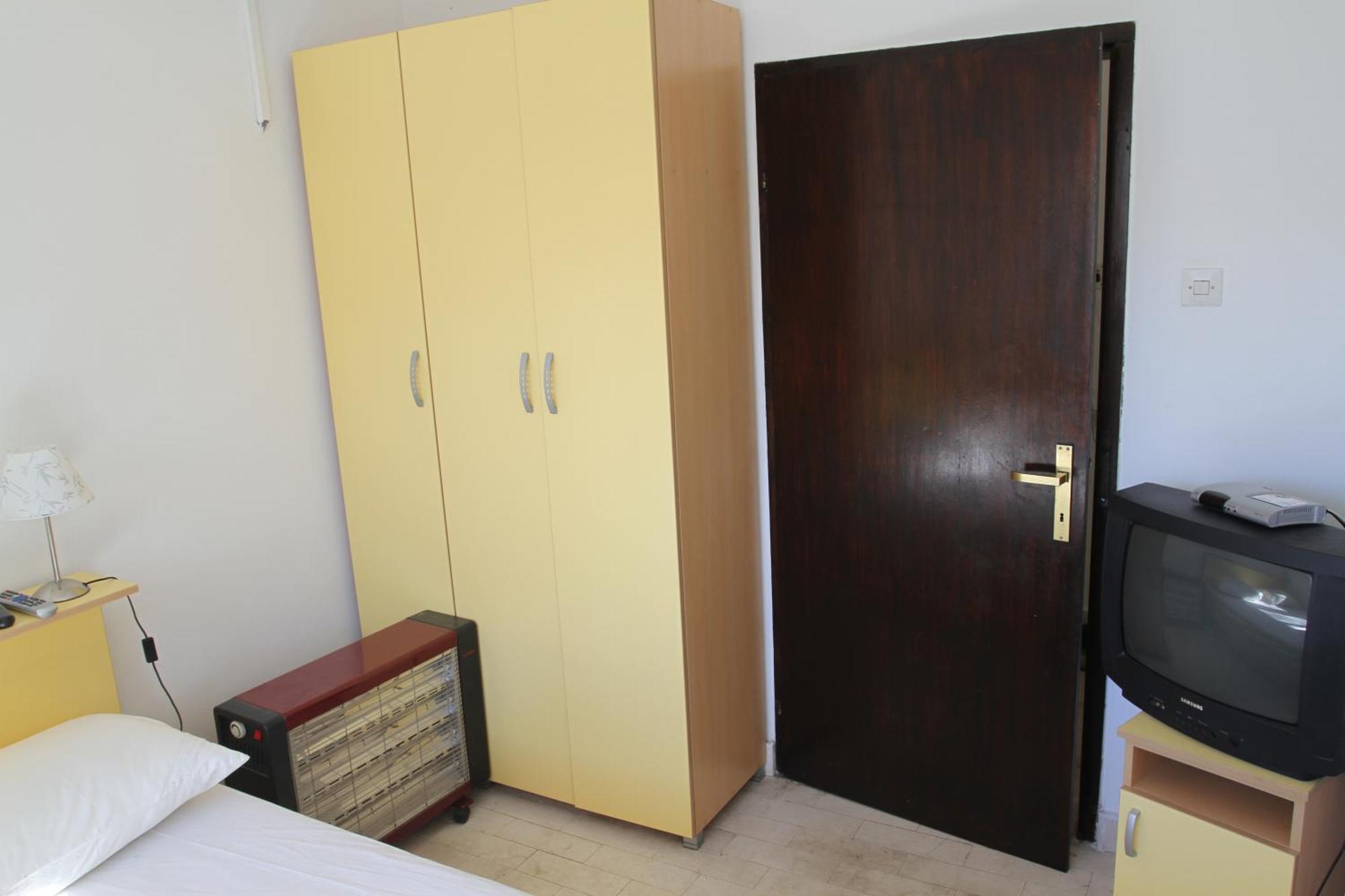 Apartments Popovic Petrovac Екстер'єр фото