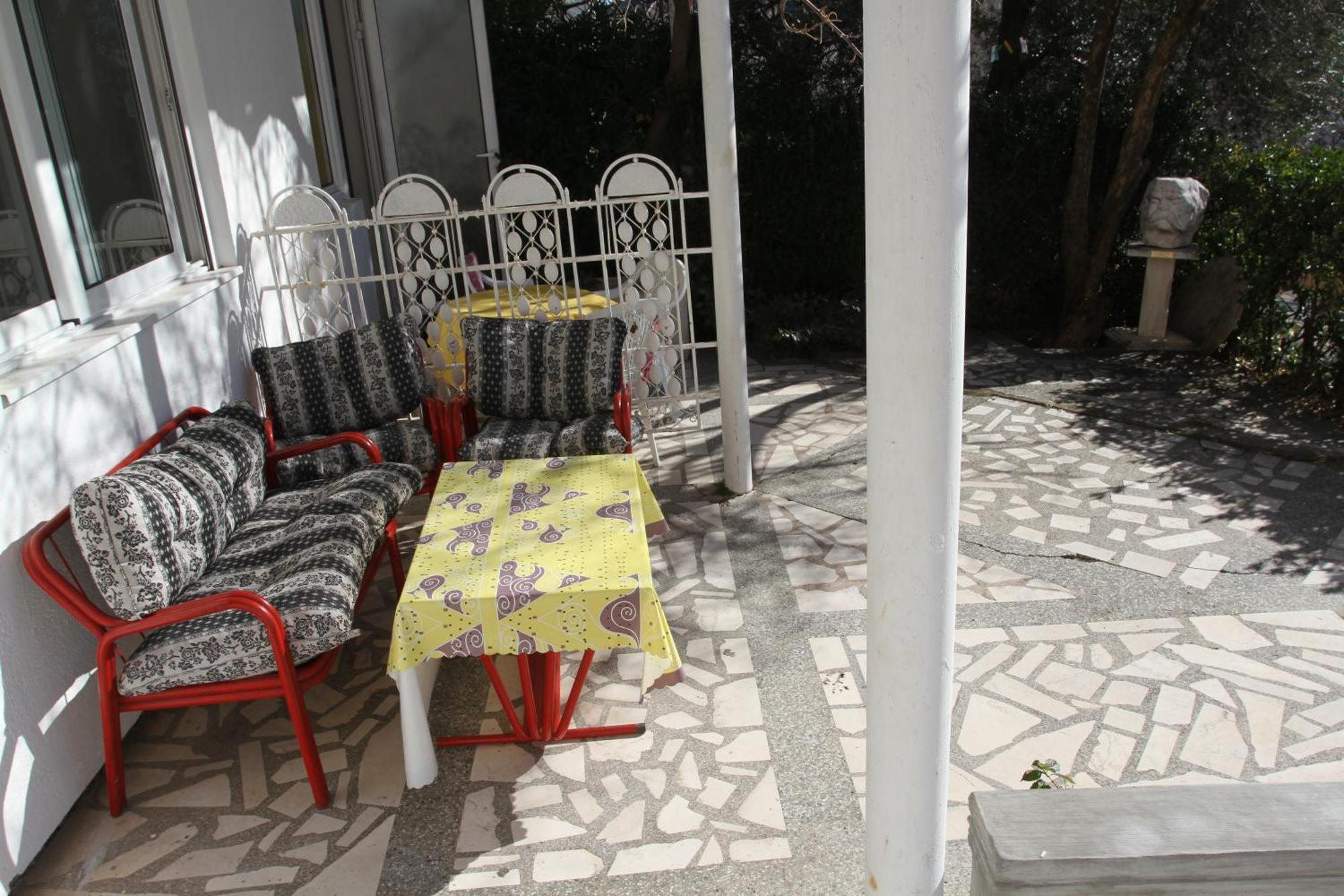 Apartments Popovic Petrovac Екстер'єр фото